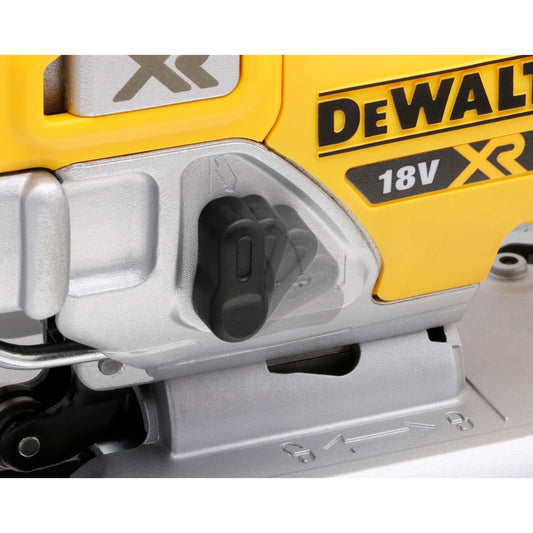 DeWalt DCS334N-XJ Sticksåg vy 3