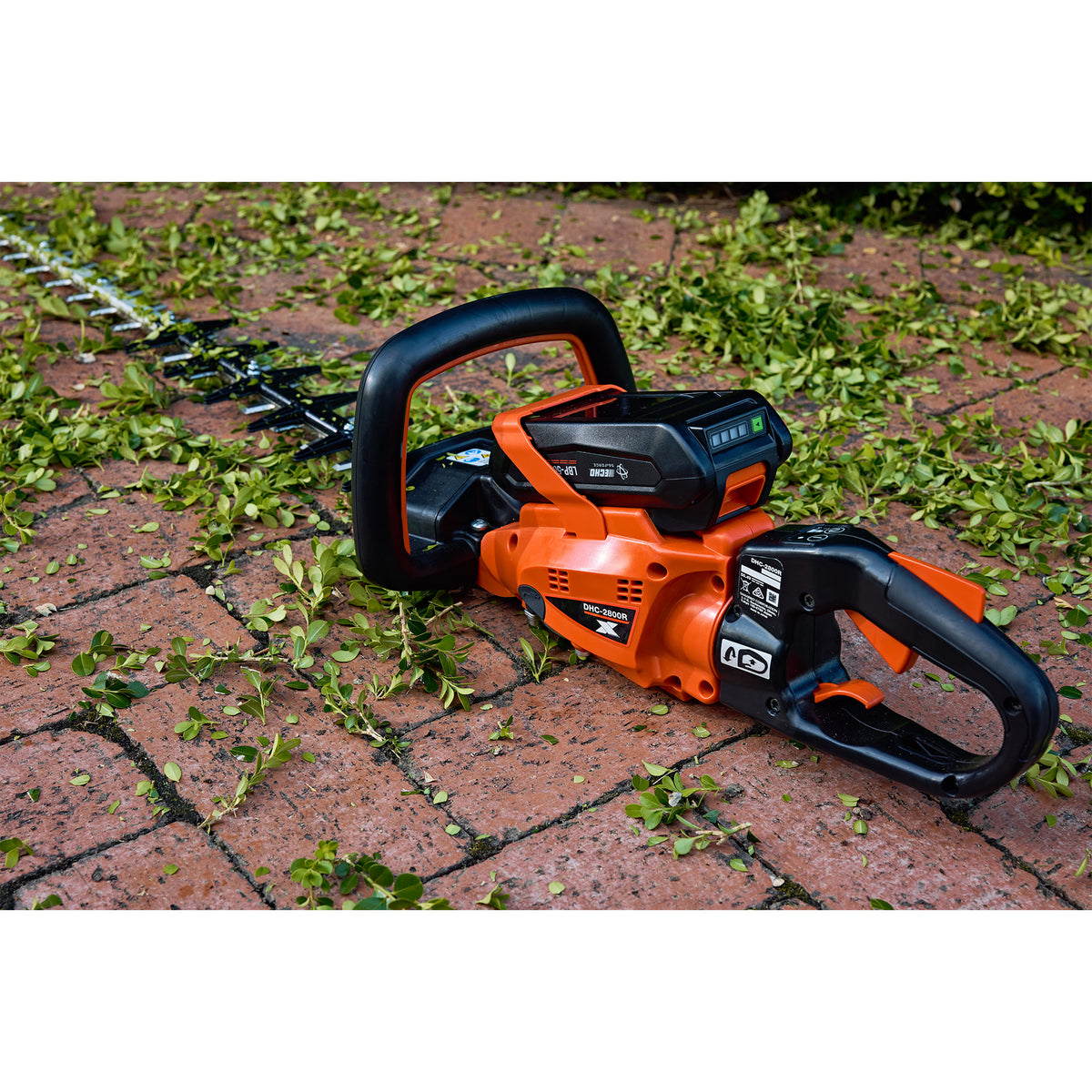 ECHO DHC-2200R Häcksax 56 cm, 56 eFORCE