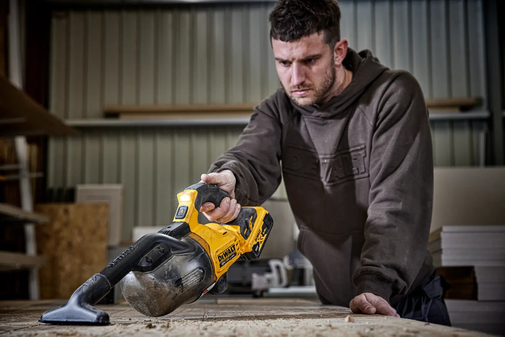 DeWalt DCV501LN