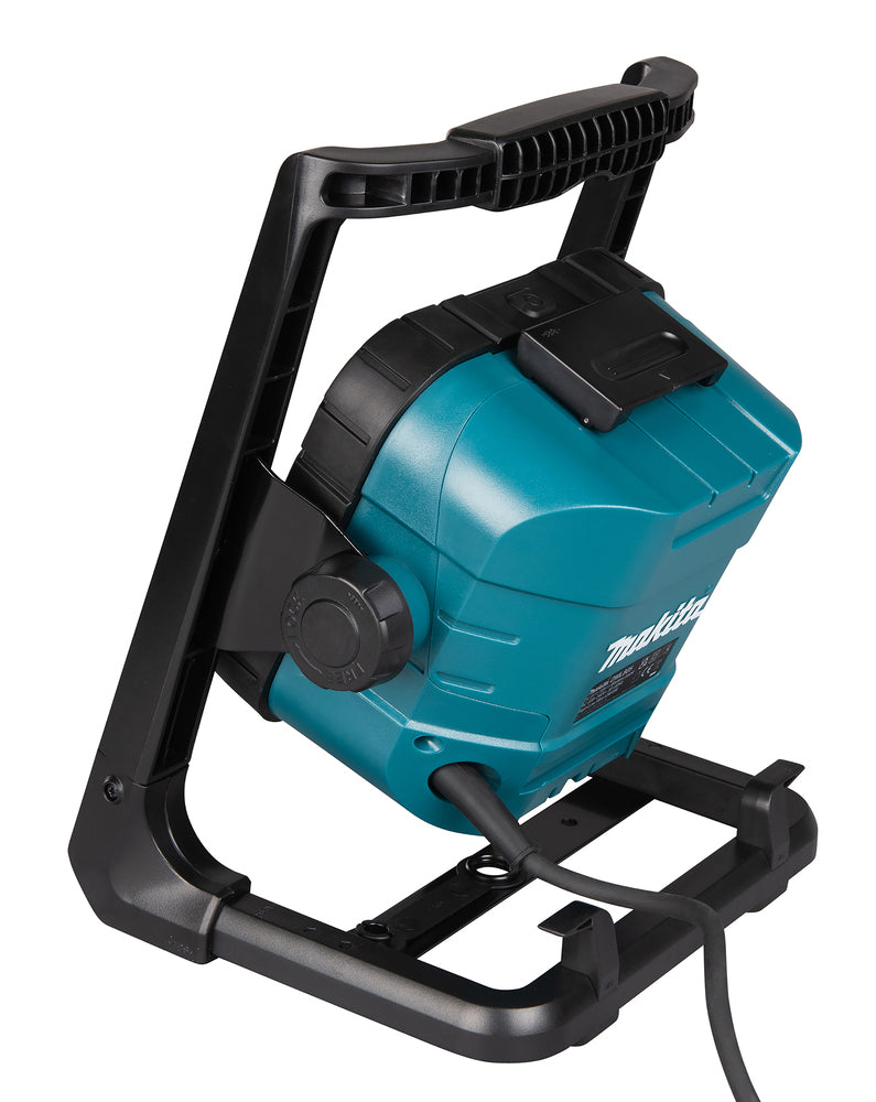 Makita DML805