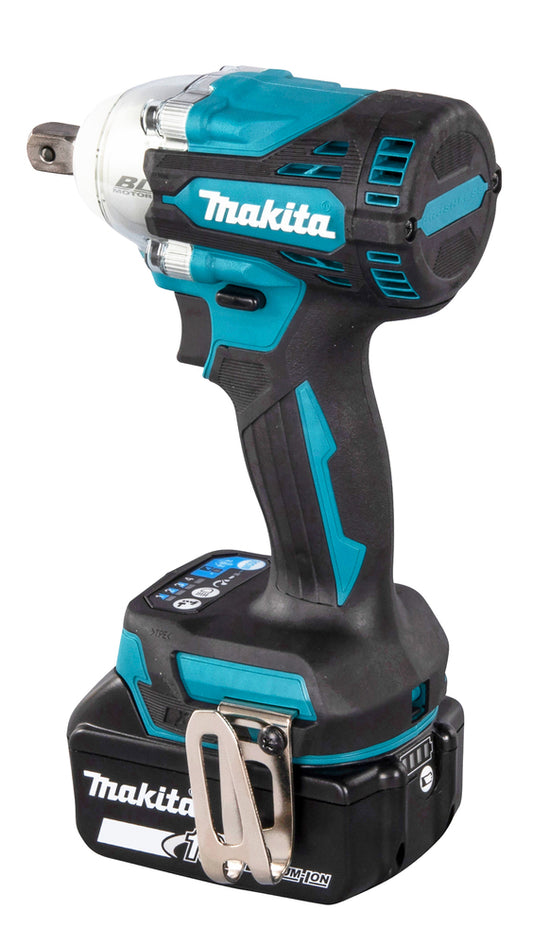 Makita DTW301Z 18V LXT Mutterdragare 1/2″ 330 Nm sedd snett från höger