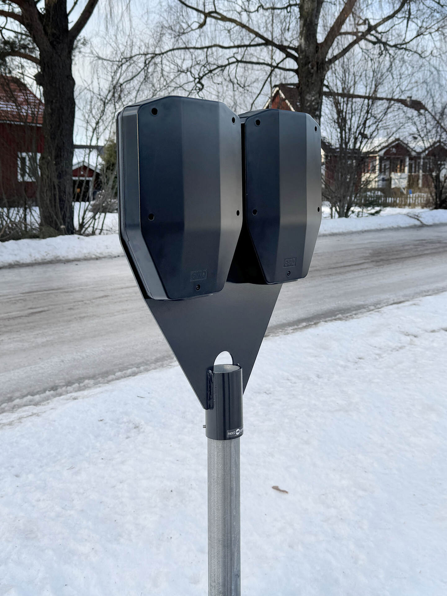 Stolpfäste Next Green Poleplate 470 E
