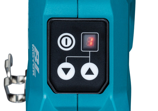 Makita TR001GZ 40V max XGT Armeringsbindare 1,6 mm i användning