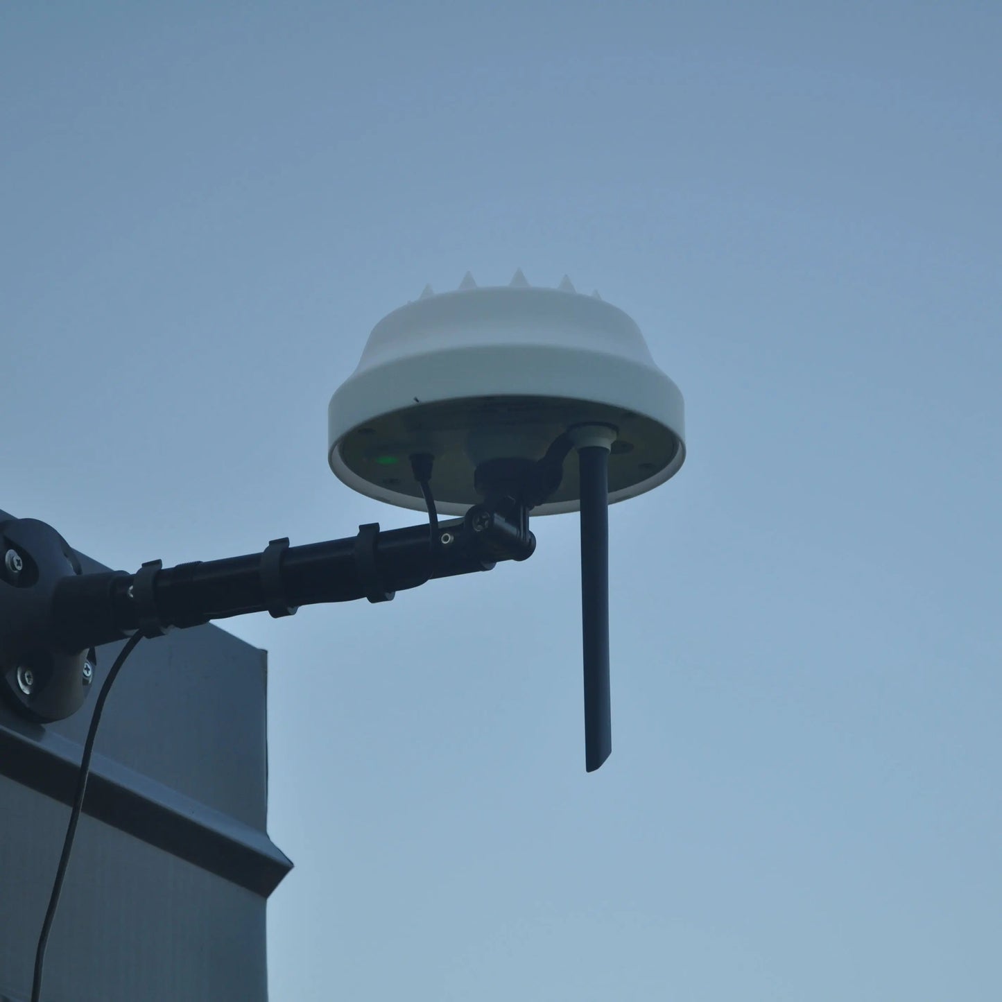 Mammotion Luba Mini & Yuka Mini – RTK/GPS - Antennenschutz - Exact Designs