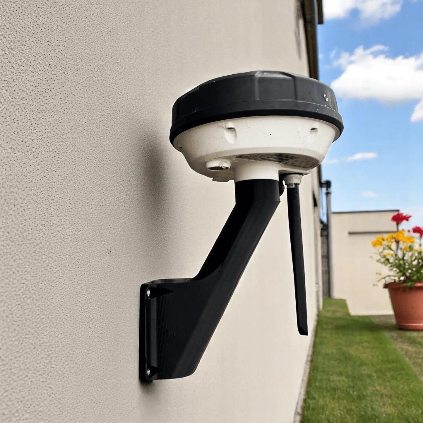 Wandhalterung für Mammotion Luba 2 & Yuka RTK - Antenne - Exact Designs